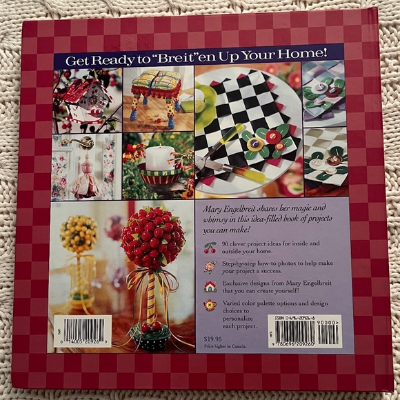 Mary Engelbreit Crafts to Decorate Your Home-Hard Back Spiral Book - Picture 4 of 5